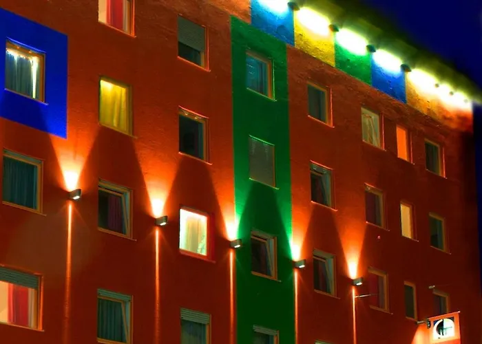 1St Creatif ElephantSporthotels