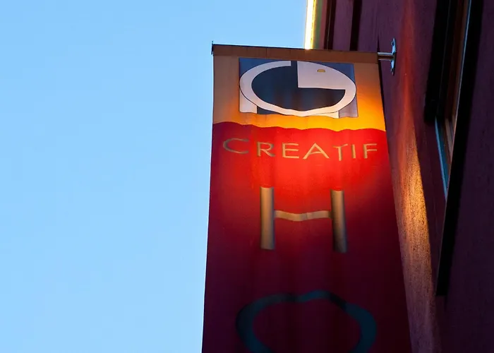 1St Creatif ElephantSporthotels